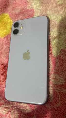 iPhone 11 lilás / 64GB  - Foto 2