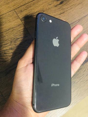 IPhone 8 64g - Foto 3