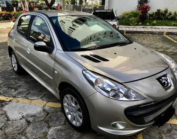 Peugeot 207 hb 1.6 automático 2010 novinho e completo