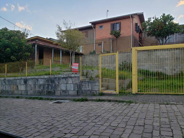 Terreno com construções - Foto 5