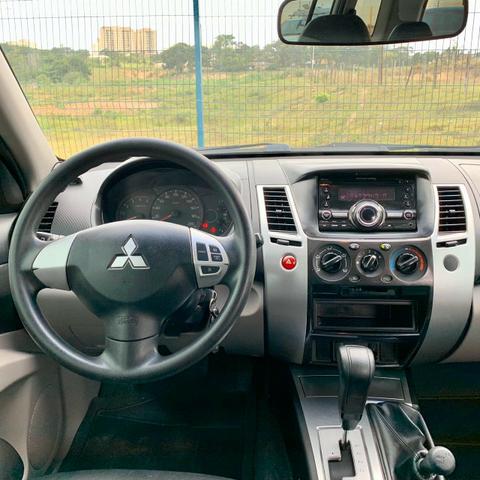 Pajero Dakar 3.2 Diesel Automatico 4x4 - 2013 - Foto 7
