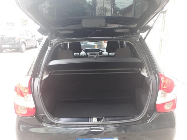 Toyota etios hatch 1.5 - Foto 2