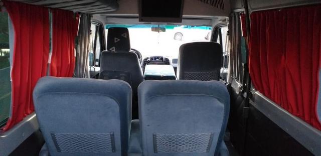 Ducato Van Executiva 1+6Lugares - Foto 9