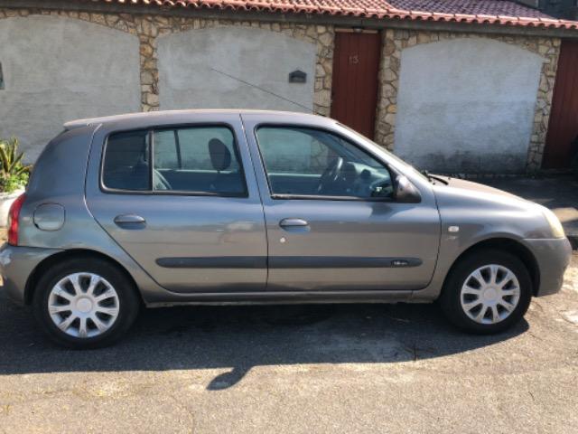 Clio 2008 - 1.6 - 4p - GNV/FLEX - Ar condicionado