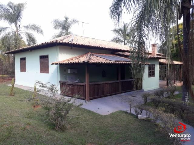 Lindo sitio no condomínio recanto da siriema.
