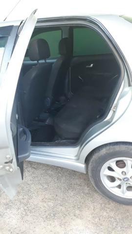 Vendo Siena 1.4 Tetrafuel 2007/2007 todo revisado - Foto 2