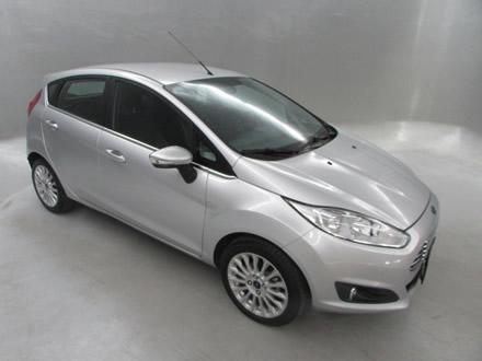 FORD FIESTA 1.6 TITANIUM HATCH 16V FLEX 4P POWERSHIFT