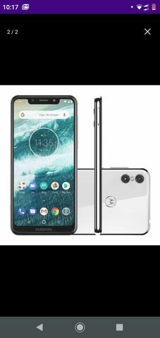 Motorola one 64 GB.
