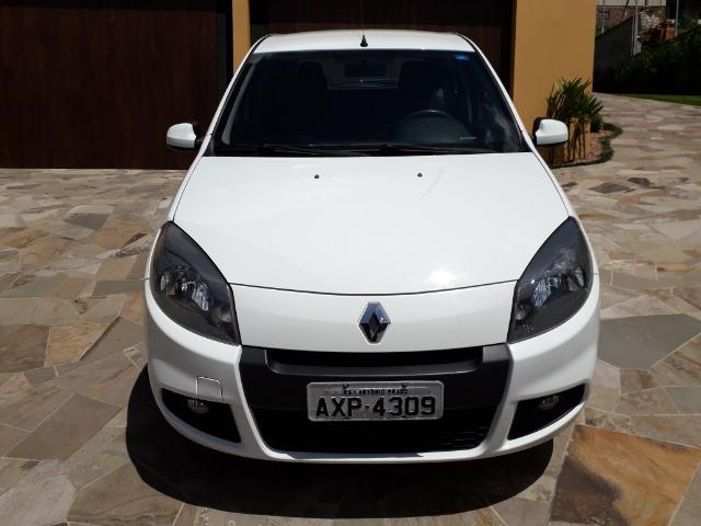 Sandero 1.0 Expression 16V Flex 4P Manual - 2014