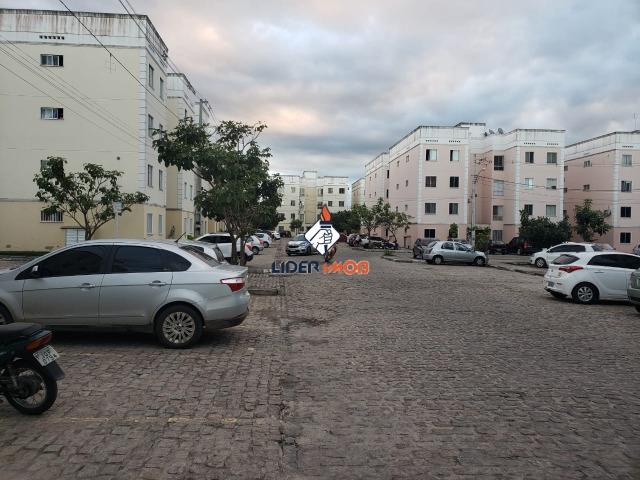 Apartamento 2/4 para Venda Condominio Central Parque - Rua Nova