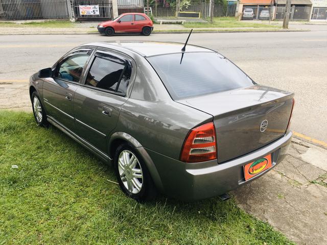 Astra Sedan Elegance 2005 - Foto 6