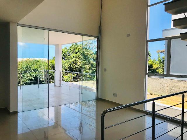Excelente casa no condomínio reserva bela vista