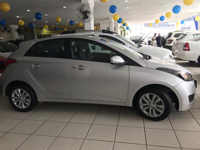 Hyundai HB20 1.6 comfort Plus 17/18 - Foto 4