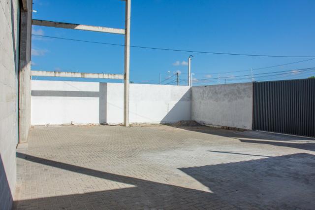 Alugo Galpão próximo a Av. Olavo Montenegro - Nova Parnamirim - Foto 2