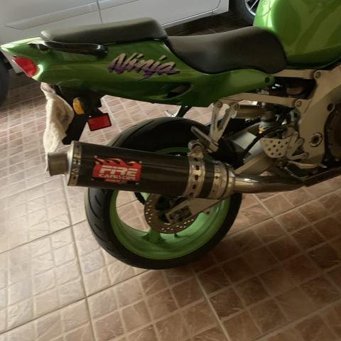 Moto Kawasaki Supersport 2002 - Foto 4