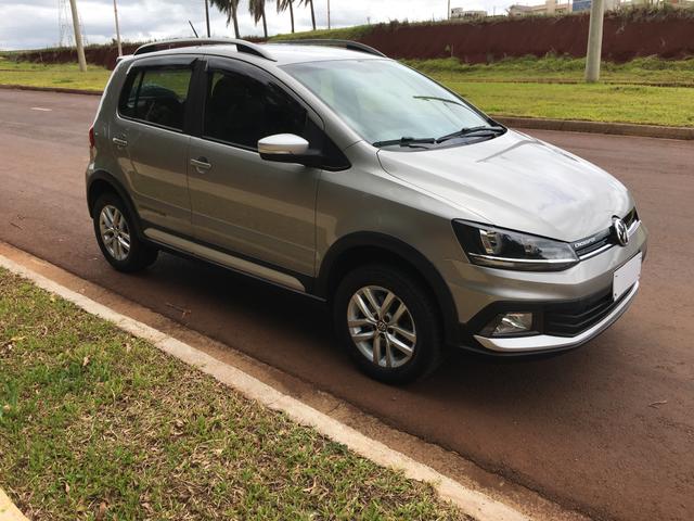 Vendo Volkswagen Crossfox 1.6 2015 Único dono. Aceito trocas de menor valor - Foto 10