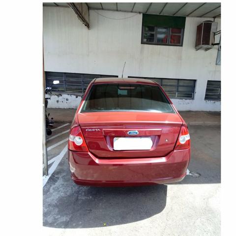 Vendo FIESTA SEDAN - Foto 2