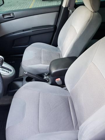 Nissan sentra (com gnv g5) automático ( finan.ent. 7 mil )aceito trocas - Foto 16