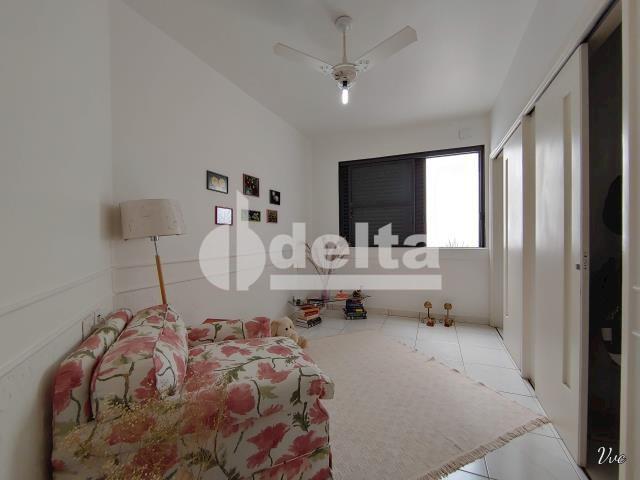 Casa à venda com 3 dormitórios em Jardim karaíba, Uberlândia cod:33979 - Foto 16