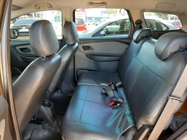 Spin LT 1.8 GNV 17m3 2016 - Foto 6