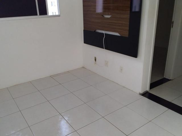 Apartamento com 2/4 em Lauro de Freitas/BA (Condomínio Sun Valley)