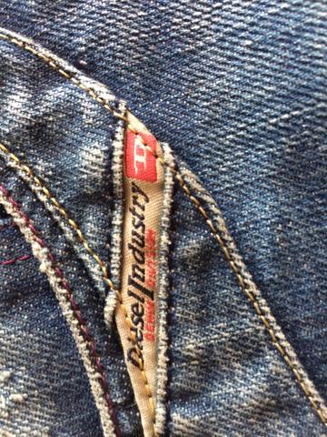 Short jeans curto Diesel original - Foto 4