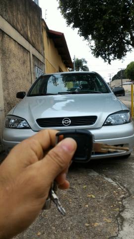 Astra 2002 - Foto 2