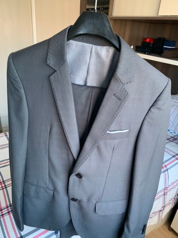 Costumes (Ternos) - Foto 2