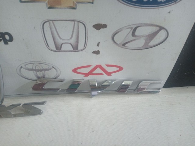 Emblema da tampa Honda New Civic  - Foto 3