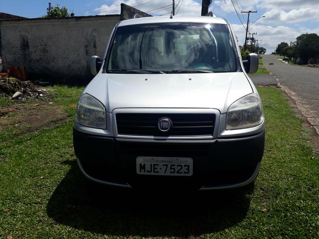 Doblo Attractiv 2012 1.4 6 lugar - Foto 9