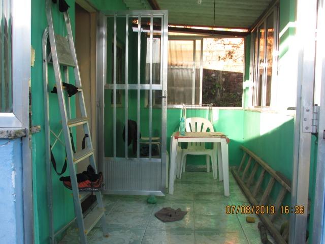 Casa com quintal, tudo murado, Bairro tranquilo, asfalto, condução, comércio! - Foto 11
