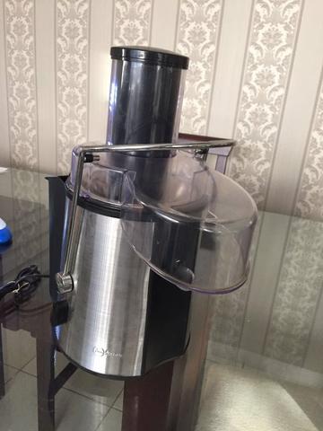 Centrifuga Extrator de sucos da fruta Fun Kitchen em Inox - Foto 2