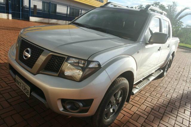 NISSAN FRONTIER CD SV ATTACK 2.5 4x4 DIESEL AT 14-15