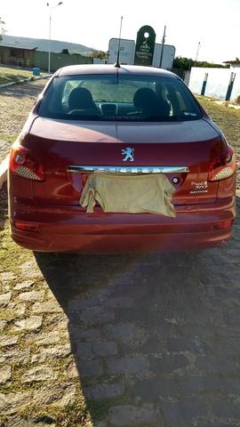 Peugeot 207 passion 1.4 / R$ 16.000,00