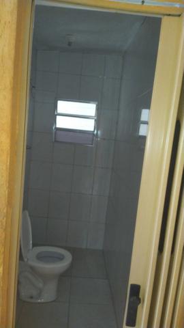 Casa 2 cômodos , banheiro e lavanderia muito bem arrumado - Foto 8