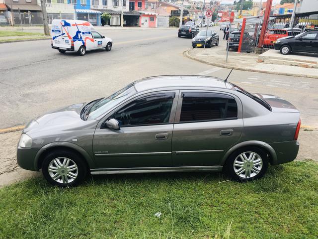Astra Sedan Elegance 2005 - Foto 4
