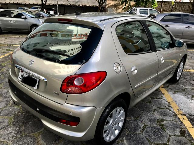 Peugeot 207 hb 1.6 automático 2010 novinho e completo - Foto 5