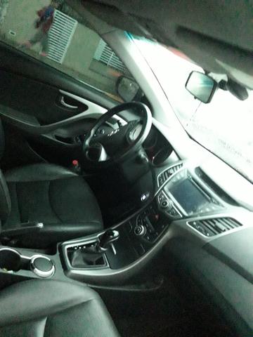 Elantra 2015 - Foto 3