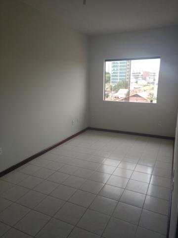 Casa 3 qts, suíte, dependência de empregada e garagem p/3 carros glória - macaé - Foto 11