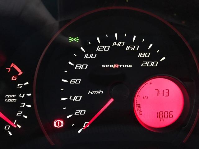 Uno Sporting 1.4 com 1.800km apenas Zerinho - Foto 11