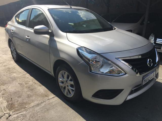 NISSAN VERSA 1.6 16v SV AUT 4P