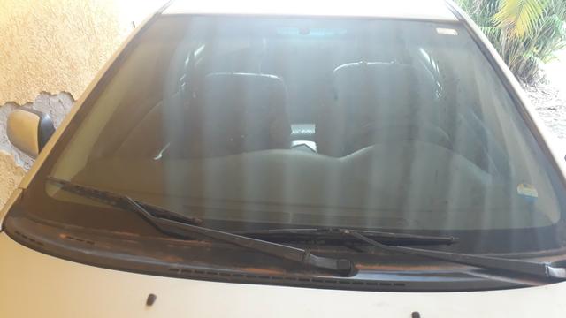 Corolla 1.6, estou pedindo 15,000 mais podemos conversar pois tem muitas