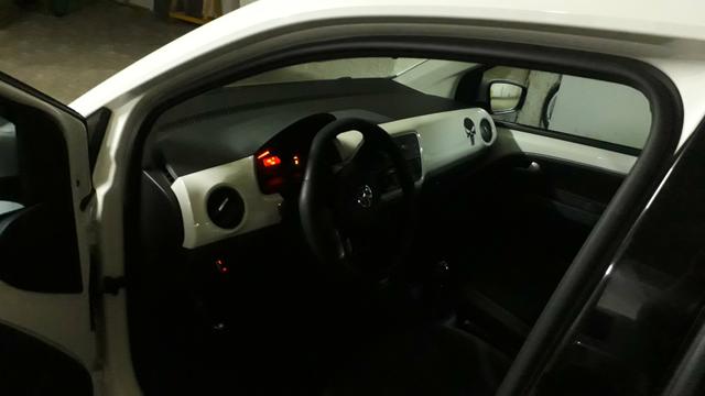 Volks Up! 2015 4 portas abaixo da fipe - Foto 5