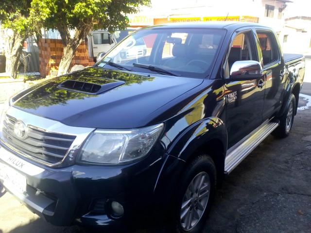 Hilux 2014 SRV automática 4×4 completa - Foto 2