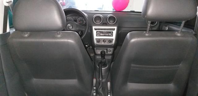 Vw -Gol City total 1.6 Ano 2014 com GNV 2019 vistoriado super novo !!!! - Foto 3