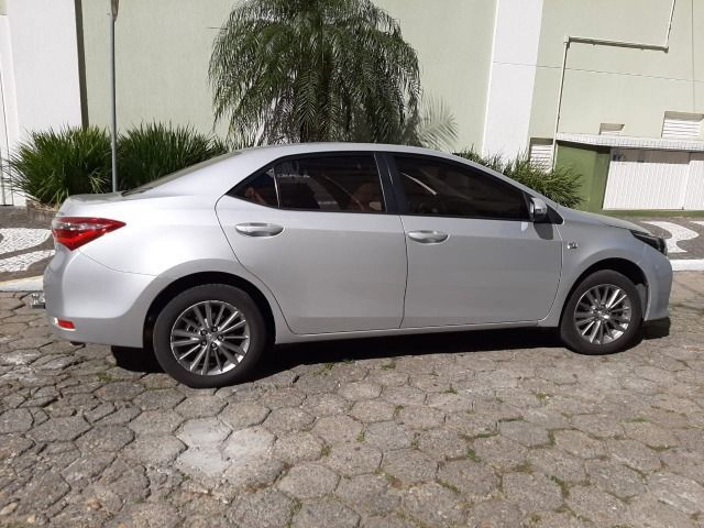 Toyota Corolla XEi 2.0 Flex 16V Aut