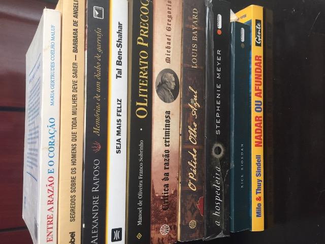 Livros - Foto 3