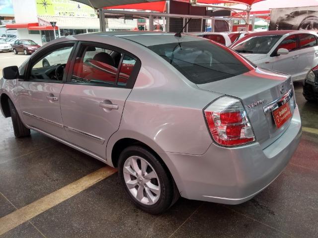 Sentra S 2.0 Automático Baixa Km 2011/2012 Temos Siena Logan Tiida Prisma Voyage Versa - Foto 18