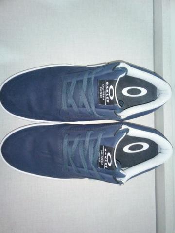Tênis Oakley Azul (Usado muito pouco) - Foto 5