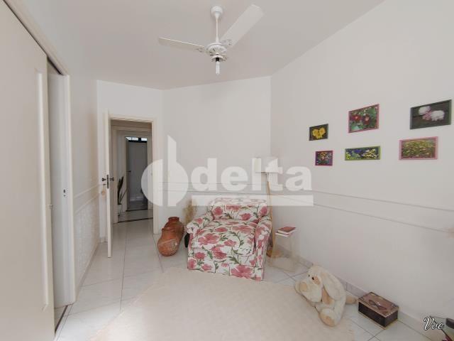 Casa à venda com 3 dormitórios em Jardim karaíba, Uberlândia cod:33979 - Foto 17